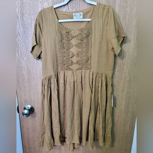 NWT Joyfolie Size L Midi Dress